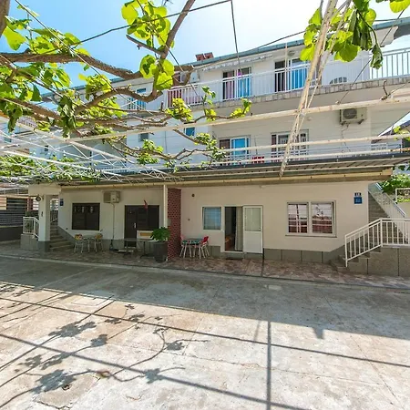 4734b Apartman *